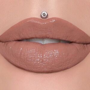 Jeffree Star - Supreme Gloss - House Tour